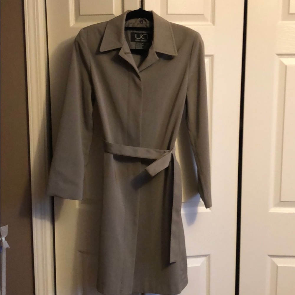 Women’s trench style coat